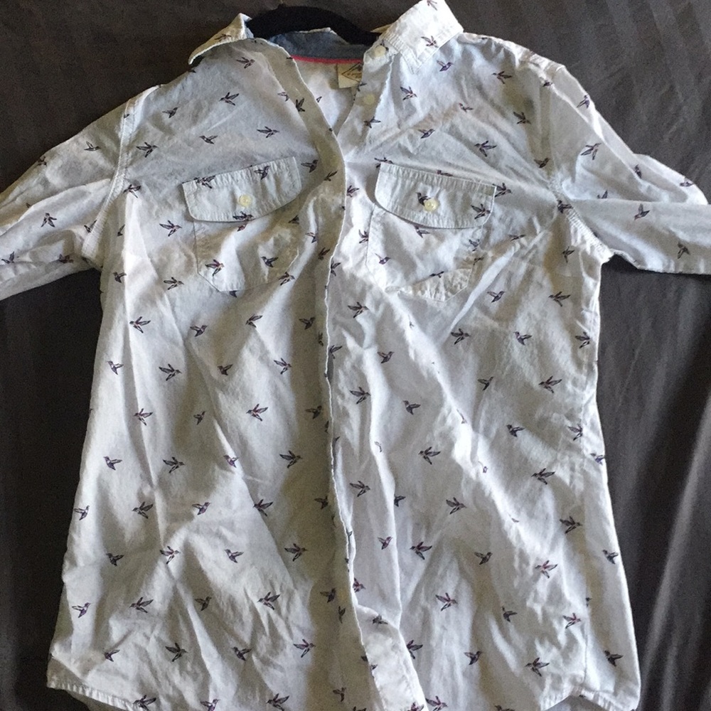 St. John’s Bay White Patterned Button Down